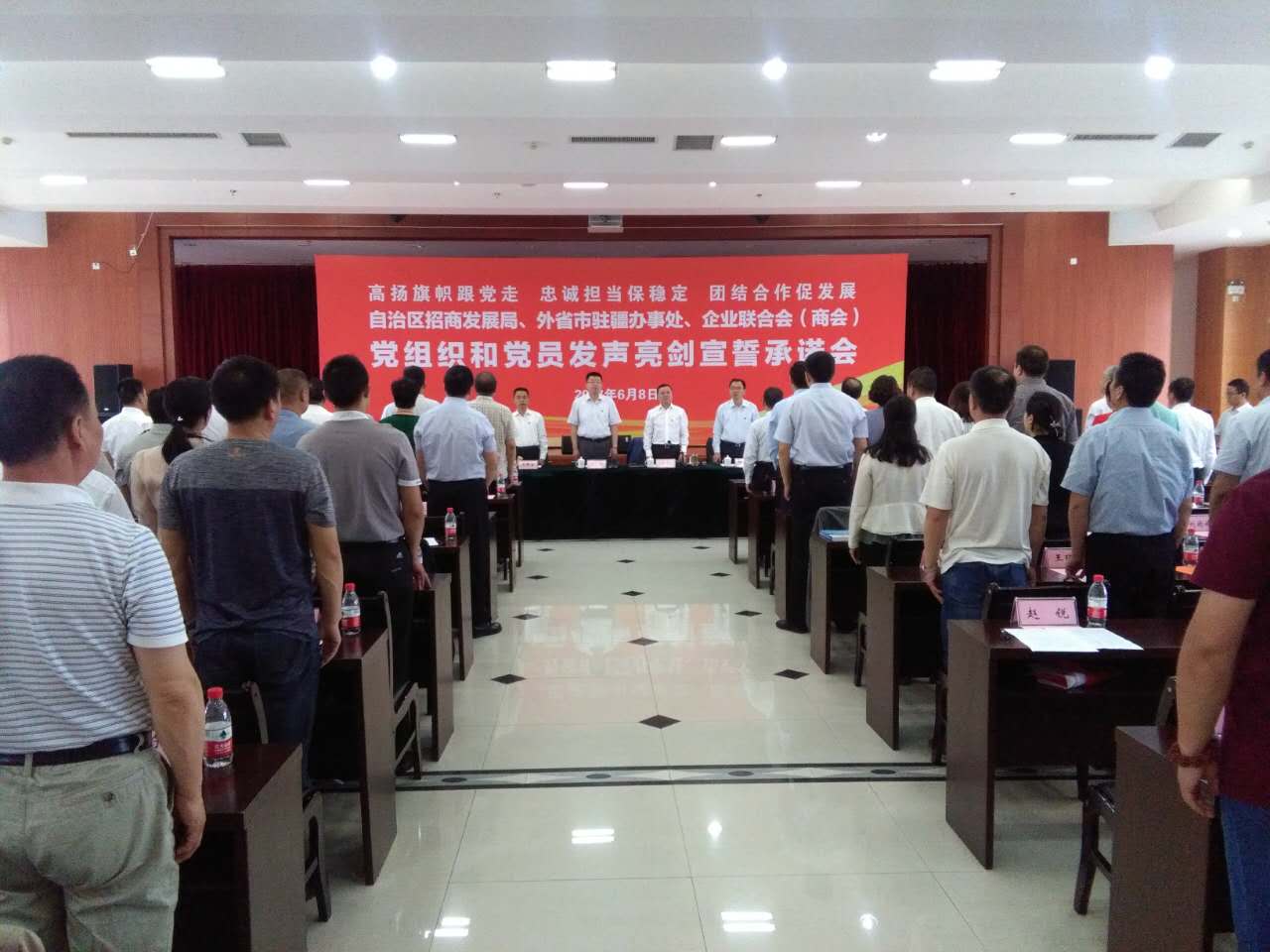 81160cff1ae8dfb69ed2edfcc4781f43.jpg